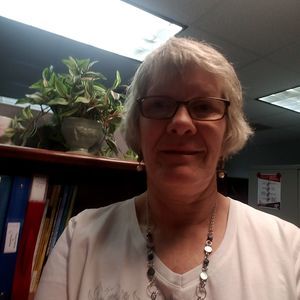Meet your Posher, Linda